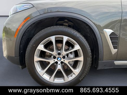 Used 2026 BMW X5 xDrive40i AWD/4WD image 9