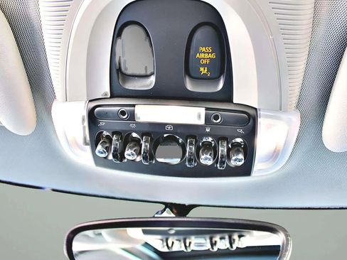 Used 2016 MINI Cooper S image 21