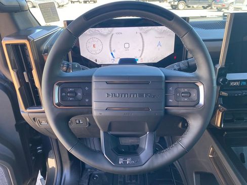New 2025 GMC Hummer EV 2X w/ LPO, Dark Essentials Package image 17