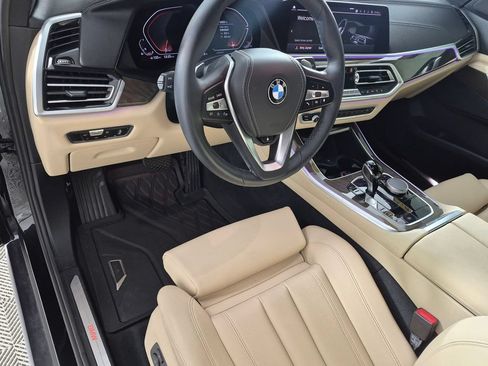 Used 2022 BMW X5 sDrive40i w/ Premium Package RWD image 11