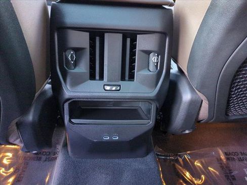 Used 2026 BMW X3 xDrive30i w/ Convenience Package AWD/4WD image 17