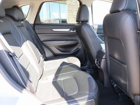New 2025 MAZDA CX-5 AWD 2.5 S w/ Preferred Package image 13