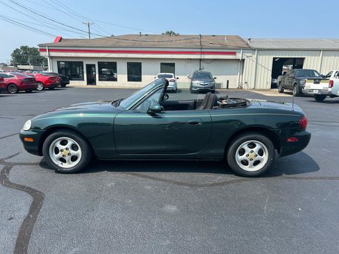 Used 1999 MAZDA MX-5 Miata 10th Anniversary Edition RWD image 8
