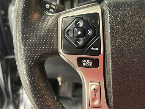 Used 2019 Toyota 4Runner SR5 image 17