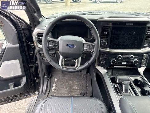 Certified 2025 Ford F150 Platinum w/ Equipment Group 702A High AWD/4WD image 17