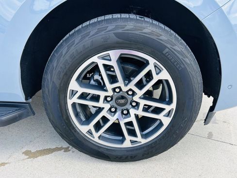 Used 2025 Ford Expedition Active AWD/4WD image 51