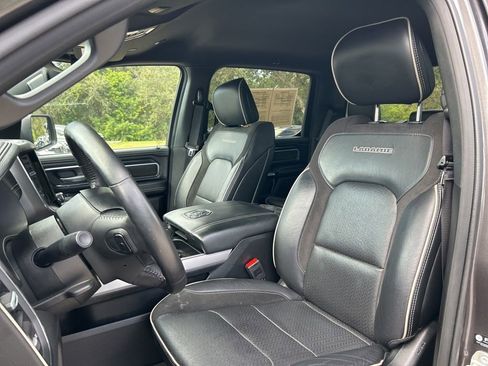 Used 2024 RAM 1500 Laramie image 13