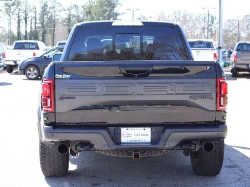 Used 2018 Ford F150 Raptor w/ Equipment Group 802A Luxury image 6