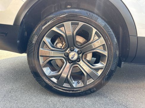 Used 2018 Ford Explorer Sport w/ Equipment Group 401A AWD/4WD image 39