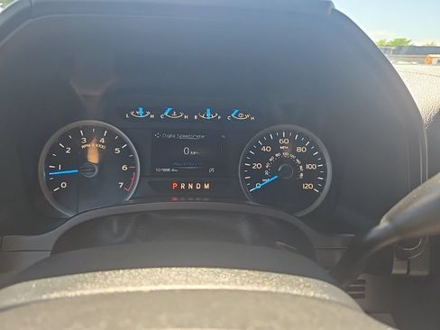 Used 2017 Ford F150 XLT w/ Equipment Group 301A Mid AWD/4WD image 16