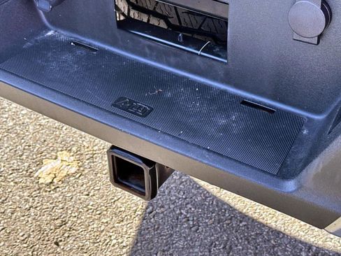 Used 2021 Ford F150 XLT w/ Equipment Group 302A High image 12