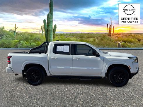 Certified 2023 Nissan Frontier SV w/ Midnight Edition Package image 7