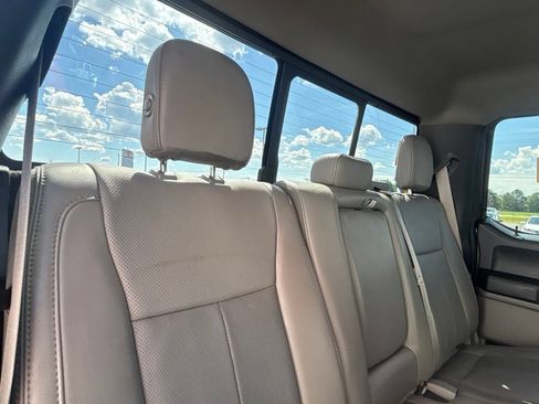 Used 2018 Ford F150 Lariat w/ Equipment Group 502A Luxury AWD/4WD image 28