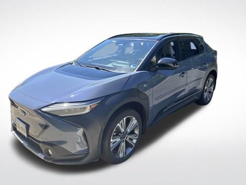 Used 2023 Subaru Solterra AWD image 2