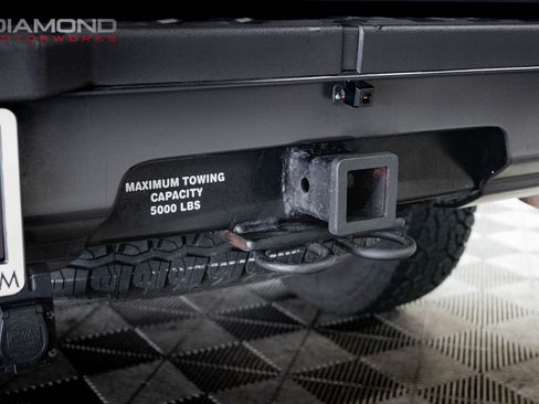 Used 2009 HUMMER H3T Alpha image 42