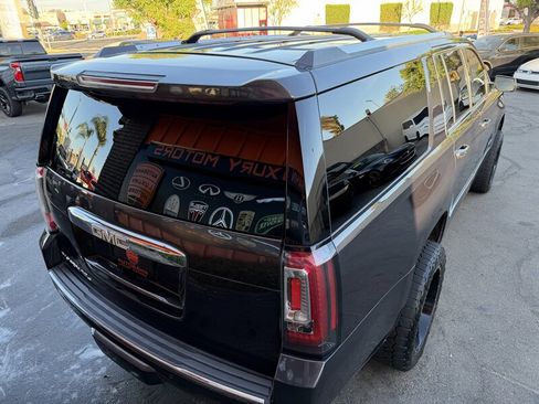 Used 2018 GMC Yukon XL Denali w/ Denali Ultimate Package image 16