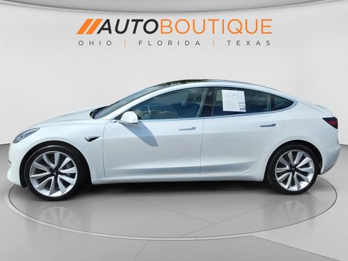 Used 2020 Tesla Model 3 Standard Range Plus RWD image 2