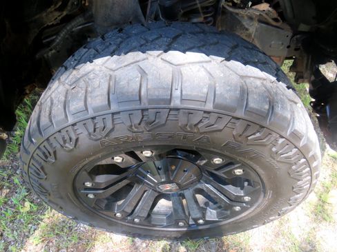 Used 2014 Toyota Tundra Platinum image 35