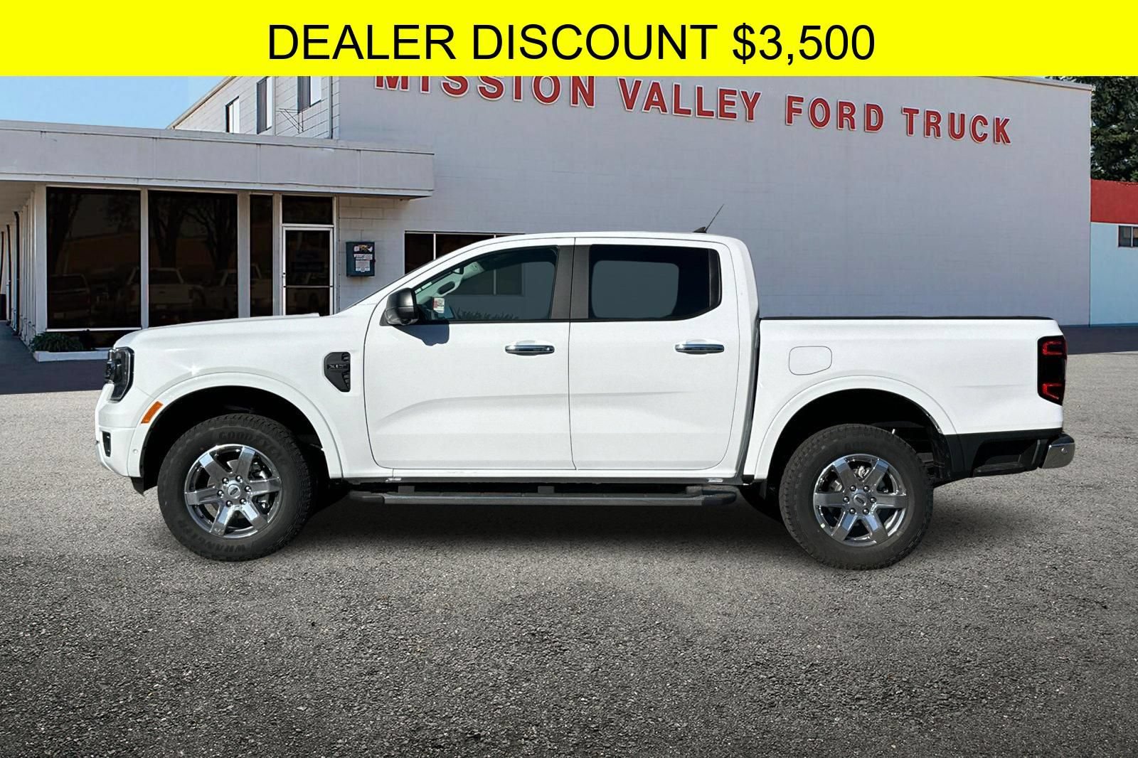 New 2024 Ford Ranger XLT RWD image 7