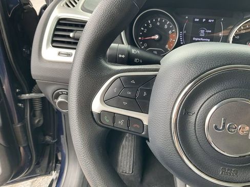 Used 2018 Jeep Compass Sport AWD/4WD image 19