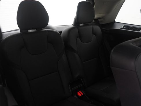 Used 2024 Volvo XC90 B6 Plus image 13