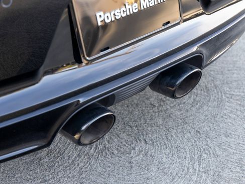 Certified 2018 Porsche 911 Targa 4 GTS image 21