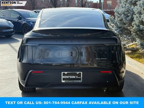 Used 2026 Tesla Model Y Long Range image 6