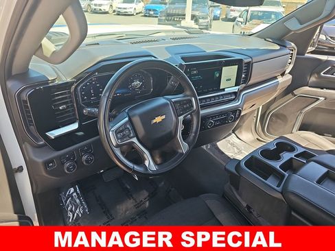 Used 2025 Chevrolet Silverado 2500 LT w/ Convenience Package AWD/4WD image 23