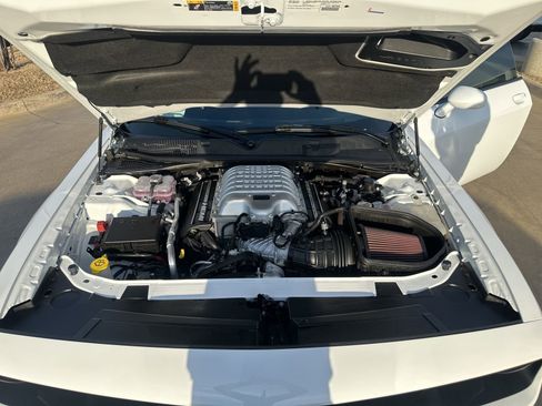 Used 2020 Dodge Challenger SRT Hellcat Redeye image 26