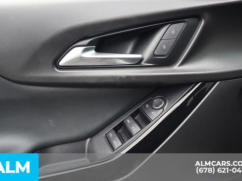 Used 2025 Chevrolet Equinox LT w/ Convenience Package II image 12