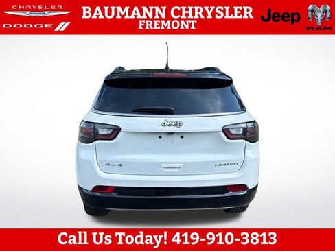 Used 2023 Jeep Compass Limited w/ Elite Group AWD/4WD image 5