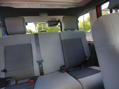 Used 2010 Jeep Wrangler Unlimited Sport AWD/4WD image 10