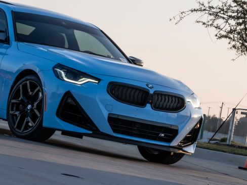 Certified 2025 BMW M240i Coupe image 5