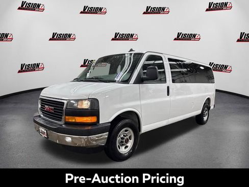 Used 2025 GMC Savana 3500 LT w/ LT Preferred Equipment Group image 1