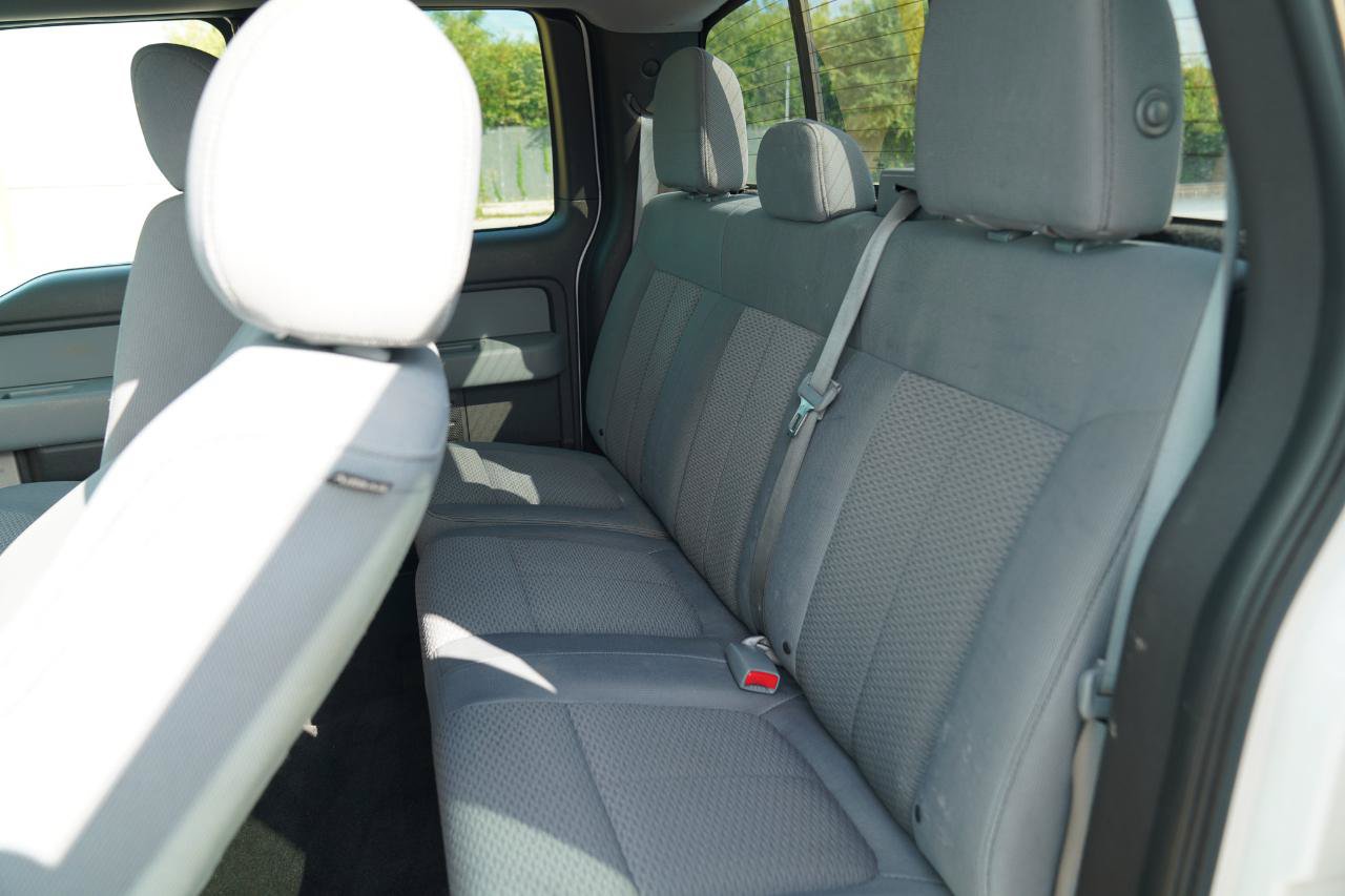 Used 2014 Ford F150 XLT w/ Equipment Group 302A Luxury AWD/4WD image 17