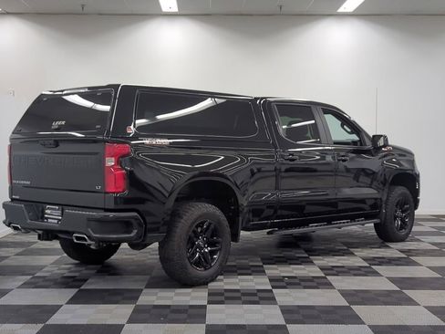 Used 2023 Chevrolet Silverado 1500 LT Trail Boss AWD/4WD image 7