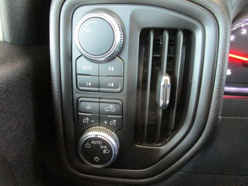 Used 2024 GMC Sierra 1500 Pro w/ Pro Value Package AWD/4WD image 36