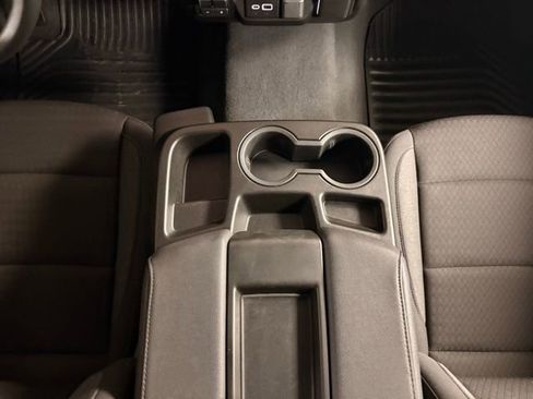 Used 2024 Chevrolet Silverado 2500 Custom w/ Custom Convenience Package image 18