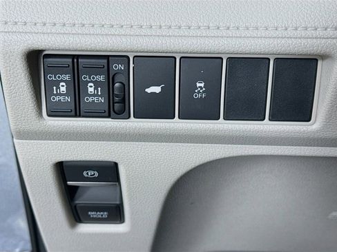 New 2026 Honda Odyssey EX-L image 10