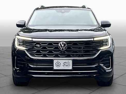 Used 2024 Volkswagen Atlas SEL Premium R-Line AWD/4WD image 4