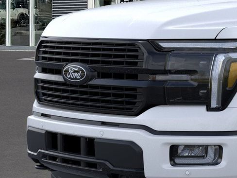 New 2025 Ford F150 Platinum w/ FX4 Off-Road Package image 17