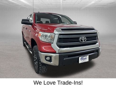 Used 2014 Toyota Tundra SR5 w/ TRD Off Road Package image 3