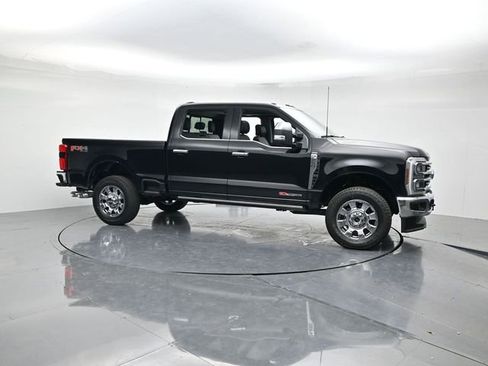 New 2026 Ford F250 Lariat w/ Lariat Ultimate Package AWD/4WD image 4