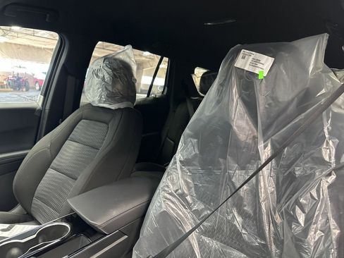 New 2026 Chevrolet Equinox LT image 4