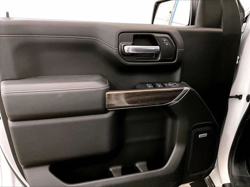 Used 2019 Chevrolet Silverado 1500 RST AWD/4WD image 22