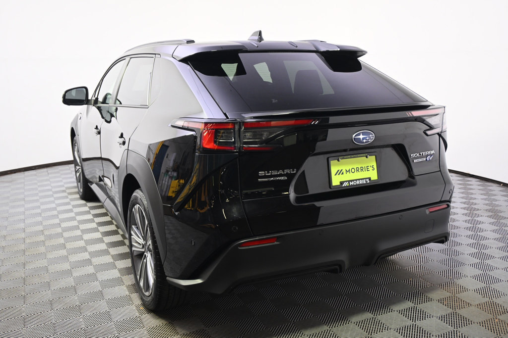 Used 2023 Subaru Solterra AWD image 4