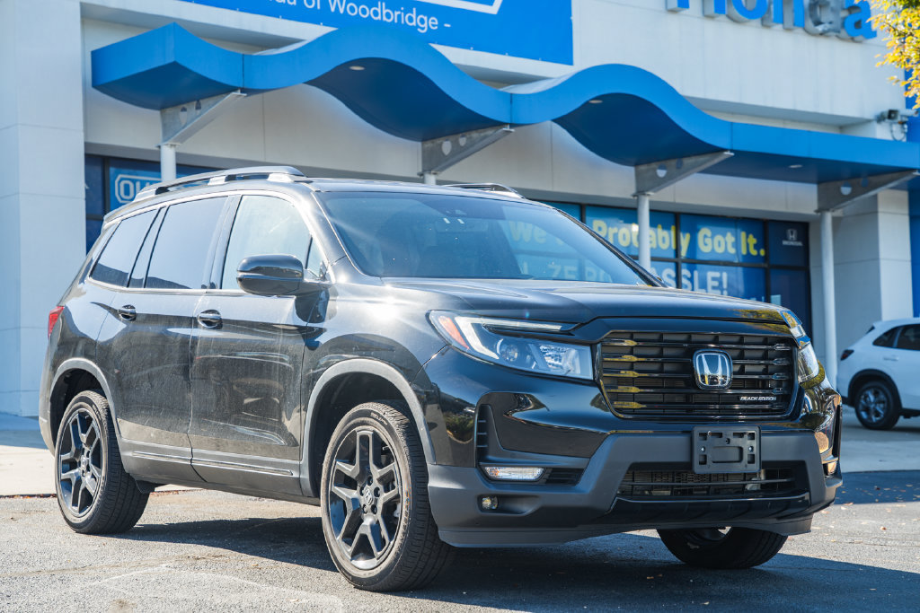 Used 2024 Honda Passport Black Edition image 1