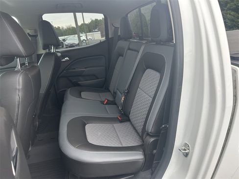 Used 2019 Chevrolet Colorado Z71 image 10