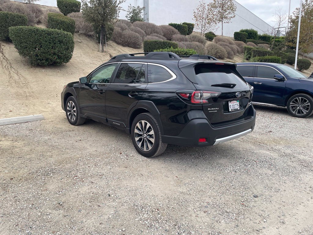 Used 2024 Subaru Outback Limited XT AWD/4WD image 7