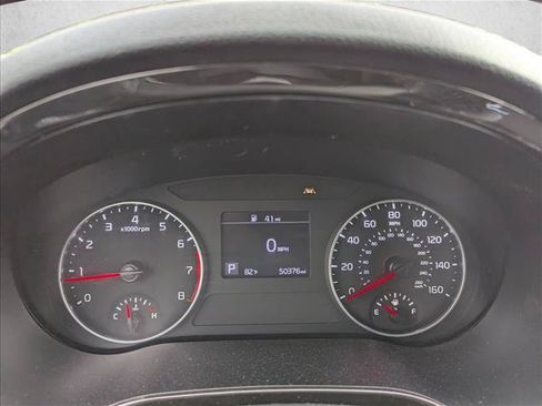 Used 2023 Kia Seltos S w/ Navigation Package FWD image 16